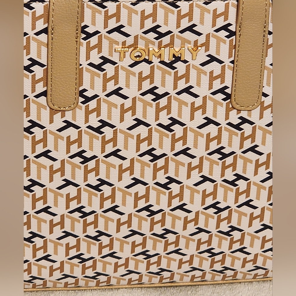 Tommy Hilfiger Tan and Black Geometric Tote